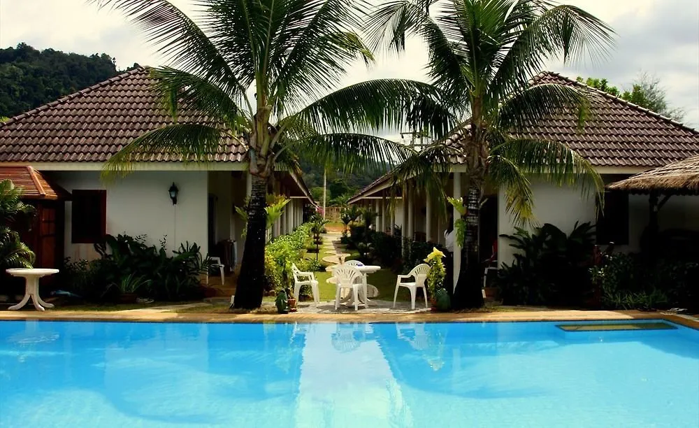 Loma Resort Khao Lak 3*,